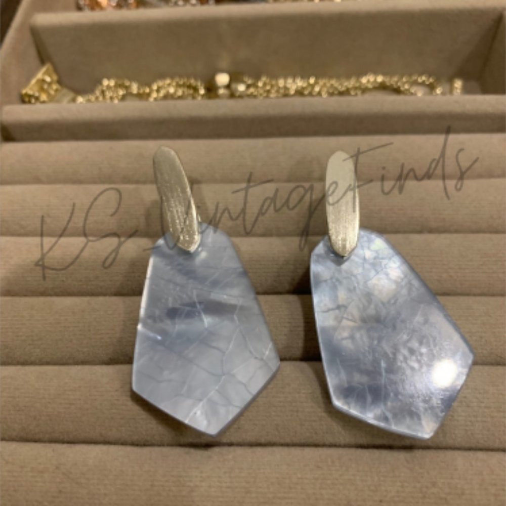 Kendra Scott Camila Earrings*